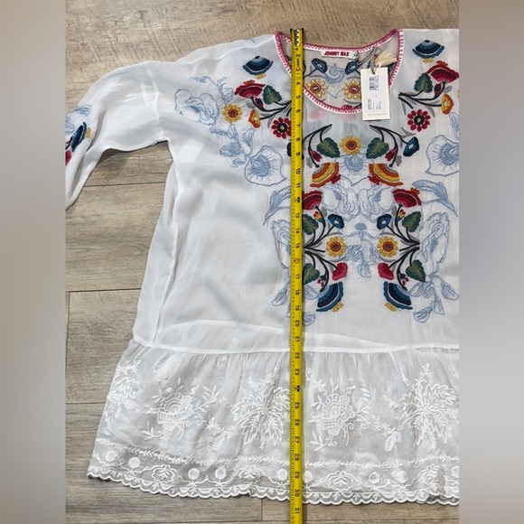 NWT Johnnie Was Women’s Cherie Tunic Blouse Size Medium - Picture 10 of 11